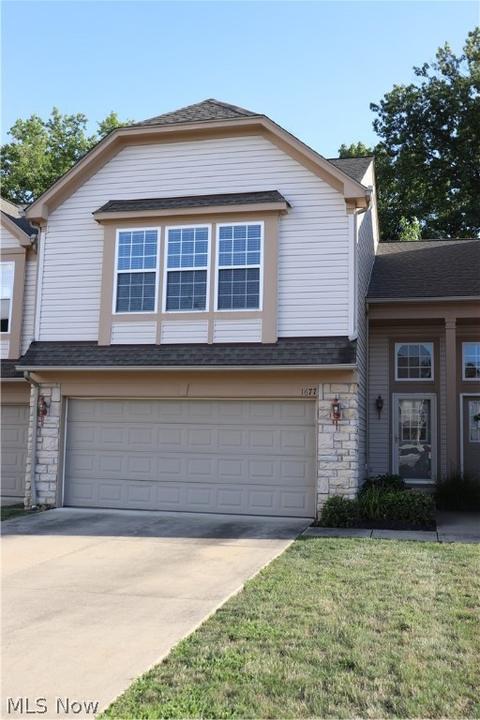 1677 Laughton Cir, Broadview Heights, OH 44147 photo 1