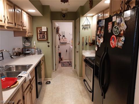 917 Hidden Valley Dr, Huron, OH 44839 photo 13
