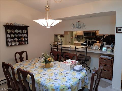 917 Hidden Valley Dr, Huron, OH 44839 photo 14