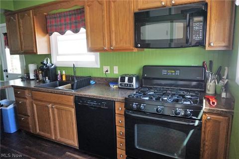 279 E 280th St, Euclid, OH 44132 photo 7
