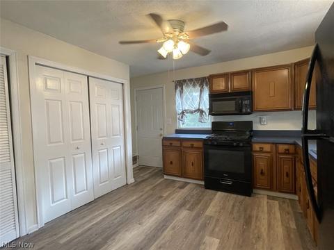 331 Pasadena Ave, Elyria, OH 44035 photo 7