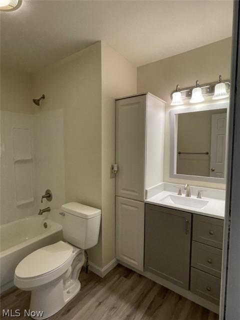331 Pasadena Ave, Elyria, OH 44035 photo 12