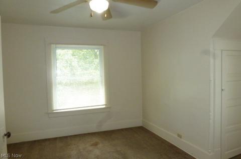 425 Sexton St, Struthers, OH 44471 photo 18