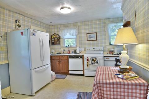 1616 Shanksdown Rd, Windham, OH 44288 photo 8