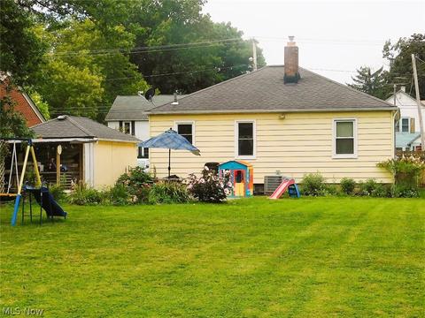 1200 E River St, Elyria, OH 44035 photo 3
