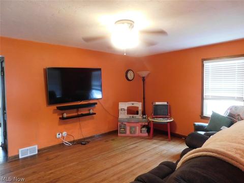 1200 E River St, Elyria, OH 44035 photo 6