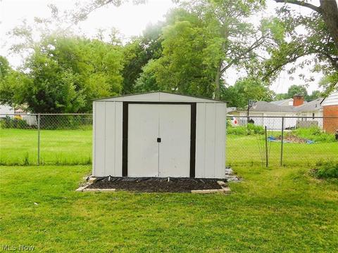 1200 E River St, Elyria, OH 44035 photo 21