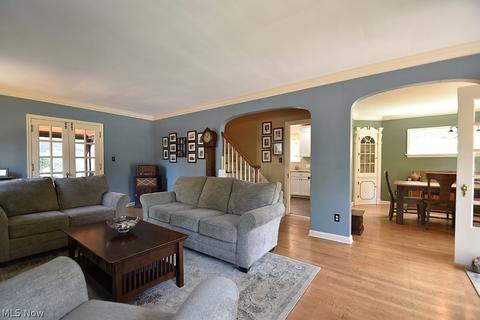 85 E 200th St, Euclid, OH 44119 photo 6