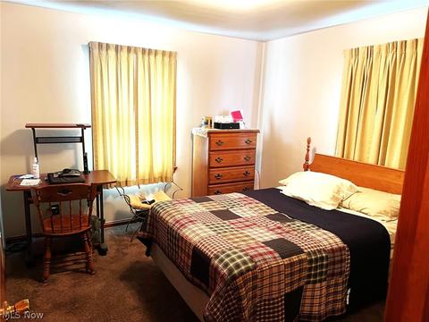 181 Helena Dr, Struthers, OH 44471 photo 9