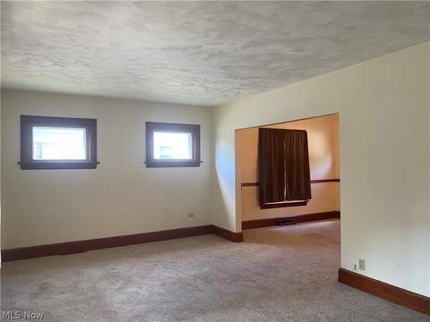 508 Lyndon Ave, Ashtabula, OH 44004 photo 8