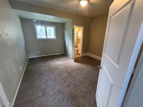 1136 E 16th St, Ashtabula, OH 44004 photo 4