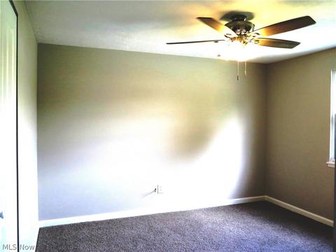 809 Wilder Ave, Elyria, OH 44035 photo 11