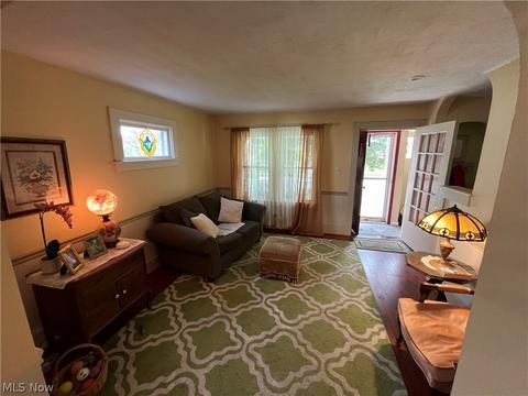21845 Ivan Ave, Euclid, OH 44123 photo 16