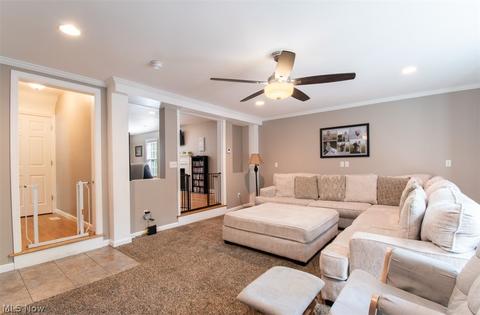 67 S Cadillac Dr, Boardman, OH 44512 photo 7