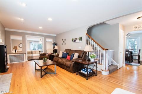 67 S Cadillac Dr, Boardman, OH 44512 photo 2