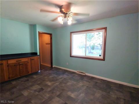 6202 Debra Dr, Lorain, OH 44053 photo 6