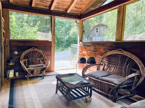 2087 Cedar Run Rd, Friendly, WV 26146 photo 4