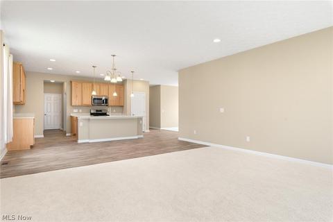532 Cedar Crest Dr, Elyria, OH 44035 photo 17