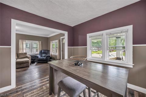 396 Prospect St, Elyria, OH 44035 photo 9