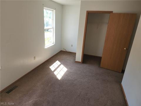 727 E 16th St, Ashtabula, OH 44004 photo 18