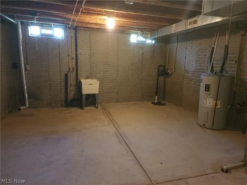 727 E 16th St, Ashtabula, OH 44004 photo 26