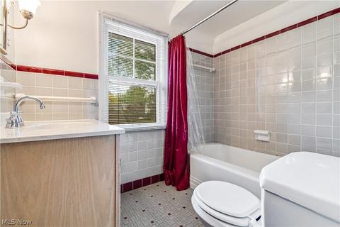 65 E 207th, Euclid, OH 44123 photo 14