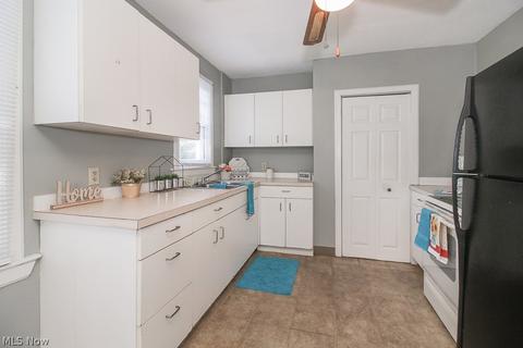 2542 E 32nd St, Lorain, OH 44055 photo 7
