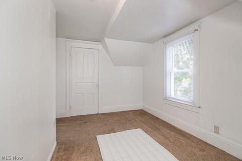 2542 E 32nd St, Lorain, OH 44055 photo 17