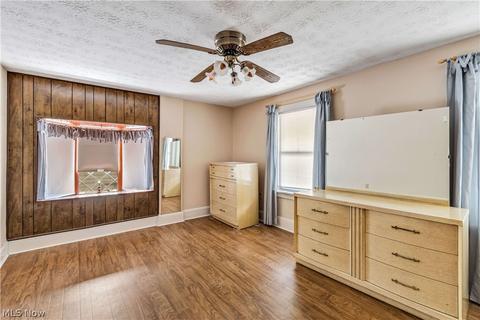 1213 Lexington Ave, Akron, OH 44310 photo 15