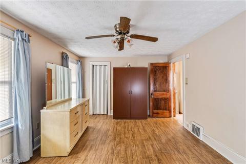 1213 Lexington Ave, Akron, OH 44310 photo 16