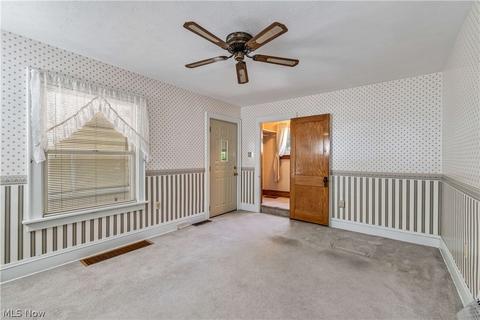 1213 Lexington Ave, Akron, OH 44310 photo 7