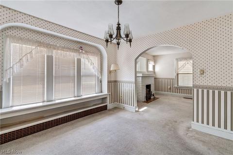 1213 Lexington Ave, Akron, OH 44310 photo 9