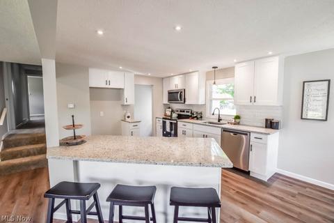1626 Dunkeith Dr NW, Canton, OH 44708 photo 6