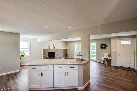 1626 Dunkeith Dr NW, Canton, OH 44708 photo 9