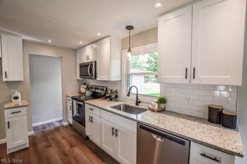 1626 Dunkeith Dr NW, Canton, OH 44708 photo 7