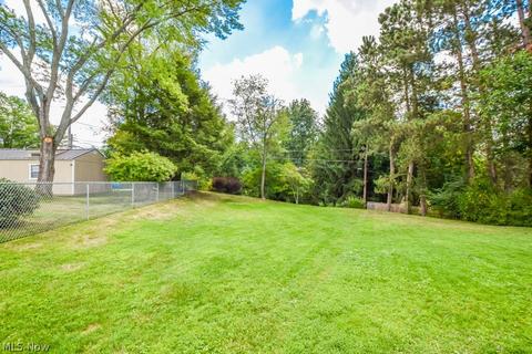 1626 Dunkeith Dr NW, Canton, OH 44708 photo 24