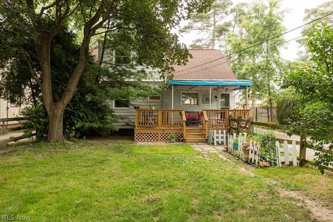 33930 Baldwin Rd, Solon, OH 44139 photo 2