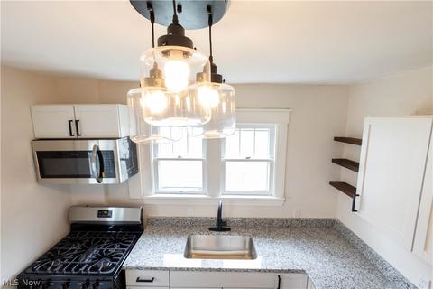 367 E Glenwood Ave, Akron, OH 44310 photo 18