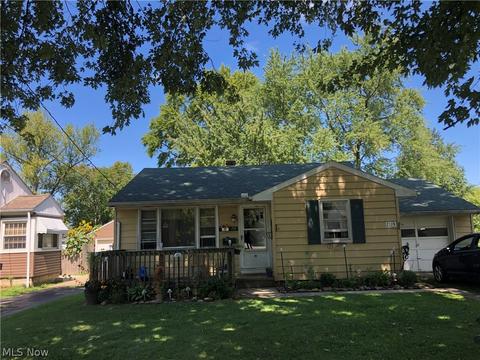 2119 E 41st St, Ashtabula, OH 44004 photo 1