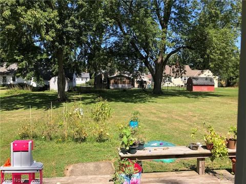 2119 E 41st St, Ashtabula, OH 44004 photo 3