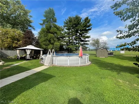 8866 School St, Windham, OH 44288 photo 3