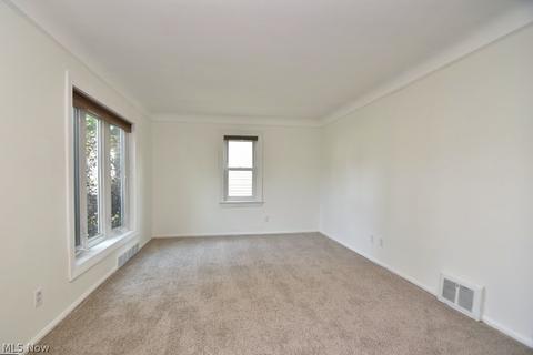 5703 Morningside Dr, Parma, OH 44129 photo 7