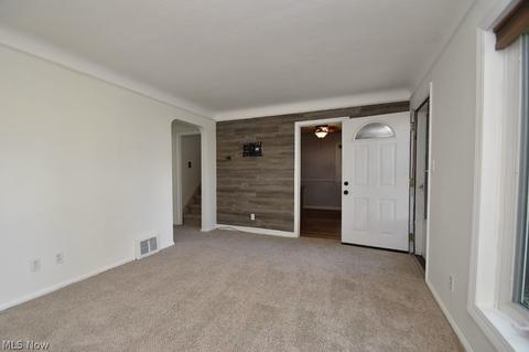 5703 Morningside Dr, Parma, OH 44129 photo 6