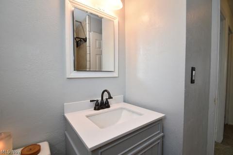 5703 Morningside Dr, Parma, OH 44129 photo 16