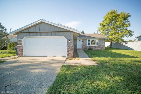 42038 Meadow Ln, Lagrange, OH 44050 photo 1