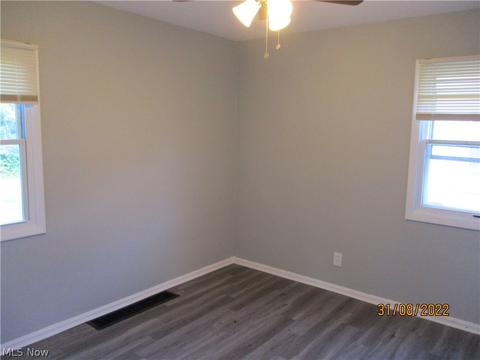 1504 Cedar Dr, Lorain, OH 44052 photo 18