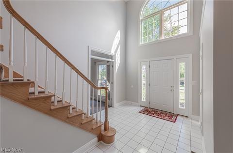 7225 Longview Dr, Solon, OH 44139 photo 3
