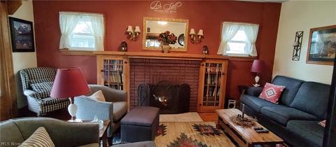 480 Sexton St, Struthers, OH 44471 photo 4