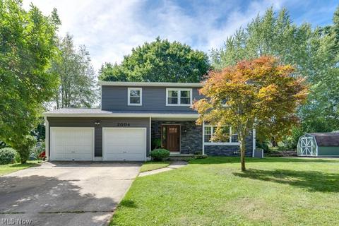 2004 Brookview Dr, Kent, OH 44240 photo 1