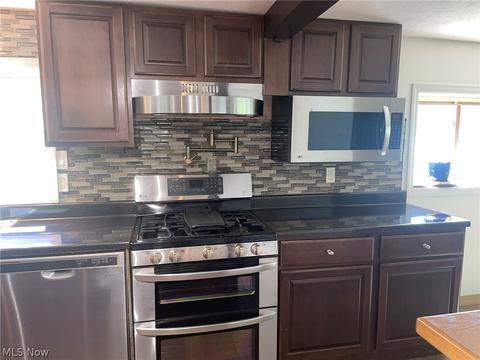7402 Sanborn Rd, Ashtabula, OH 44004 photo 12